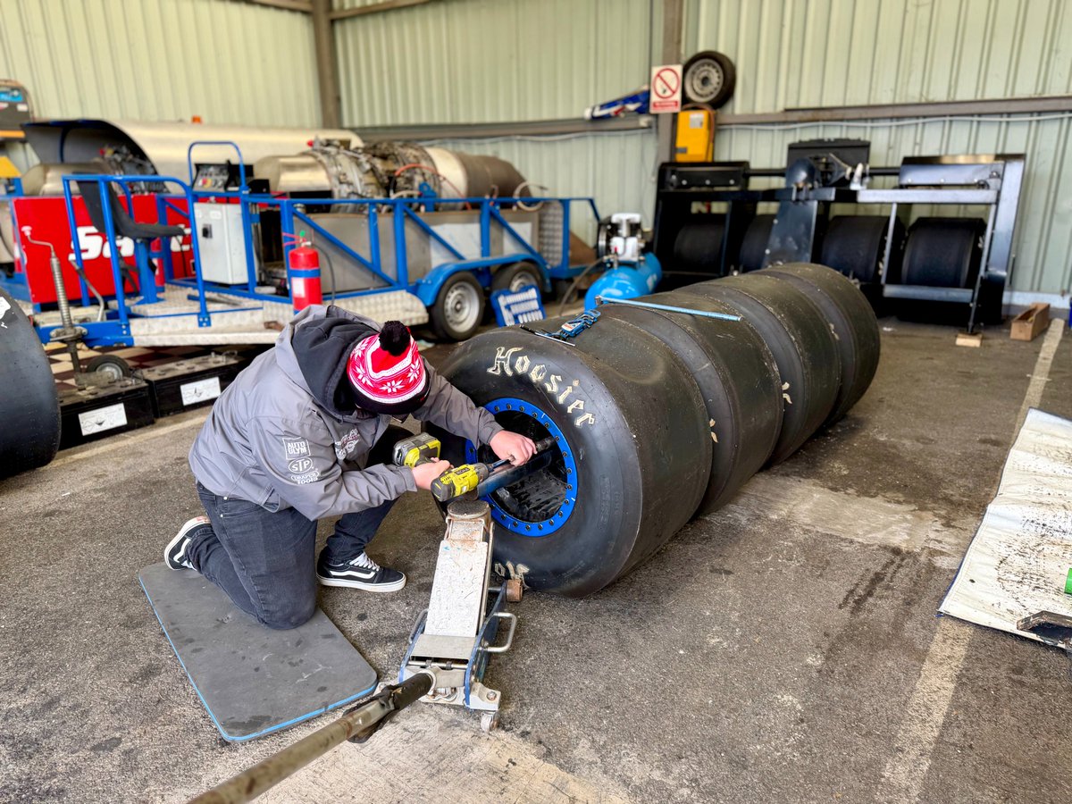 Santa Pod Raceway tweet media