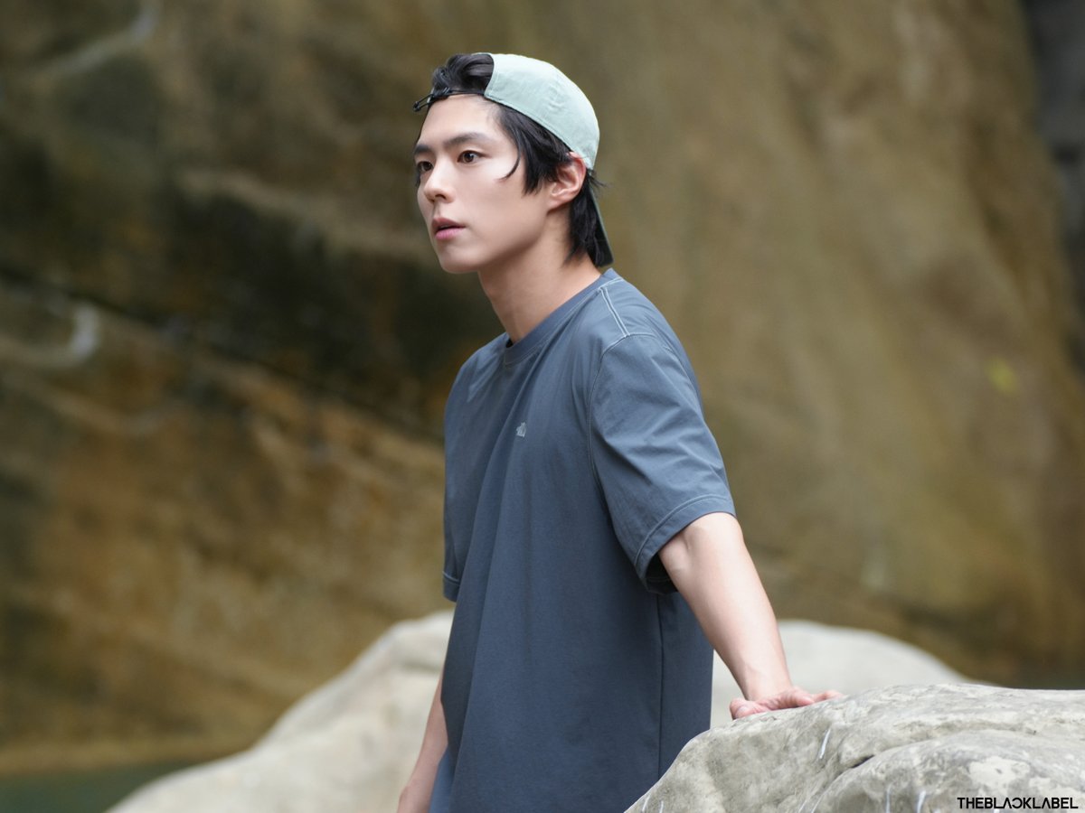 THE NORTH FACE '2026 S/S' BEHIND PHOTOS ⛰️🏃

cafe.daum.net/BOGUMMY/V2MO/1…

💘 #พัคโบกอม #박보검 #ParkBogum