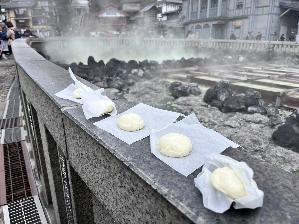 いぼ痔と切れ痔のあいだ tweet media