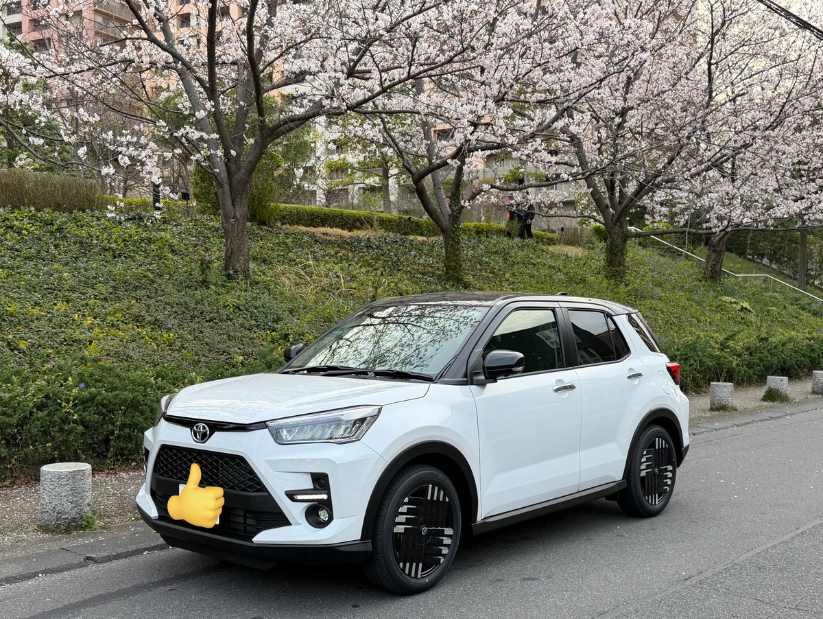 _ma_draft's tweet photo. なんの代わり映えもない車が無事納車されました。
変わったことはディスプレイオーディオになってコーナーセンサーが2つ増えました。クソキモホイールは継続😘 https://t.co/2mICUY4Om8
