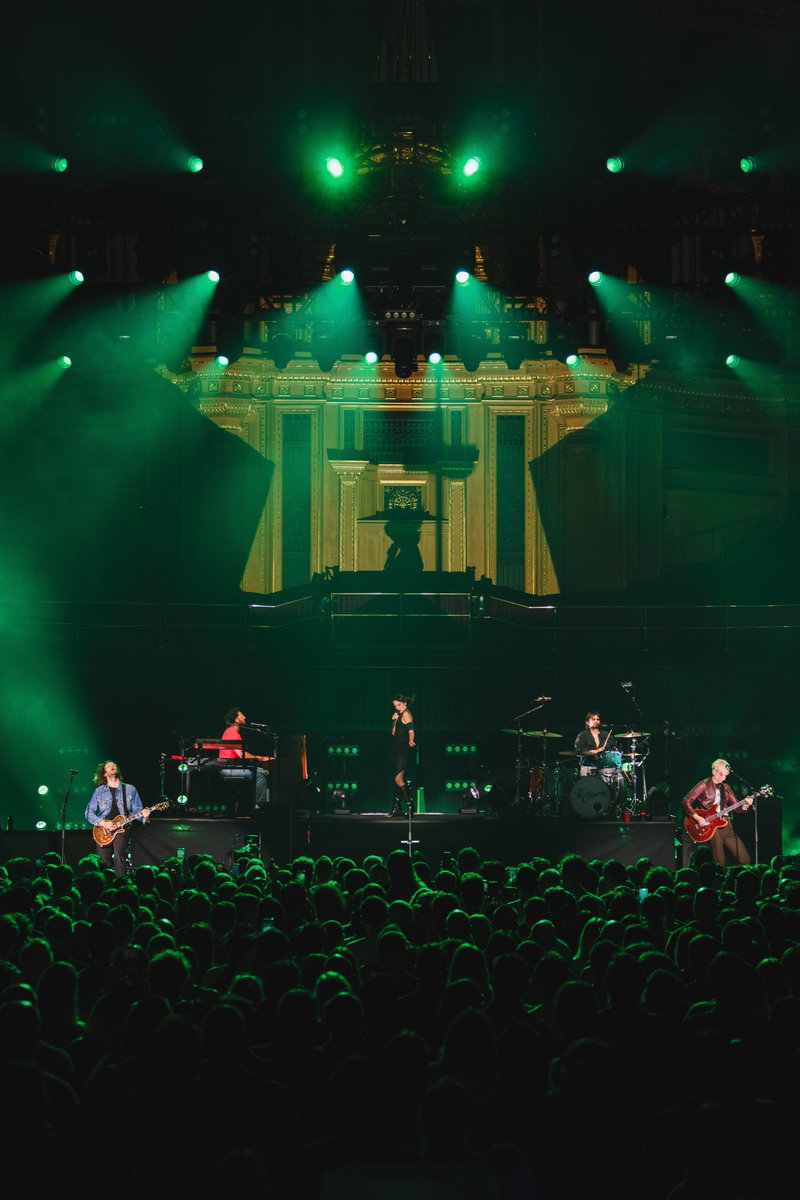 Teenage Cancer Trust tweet media