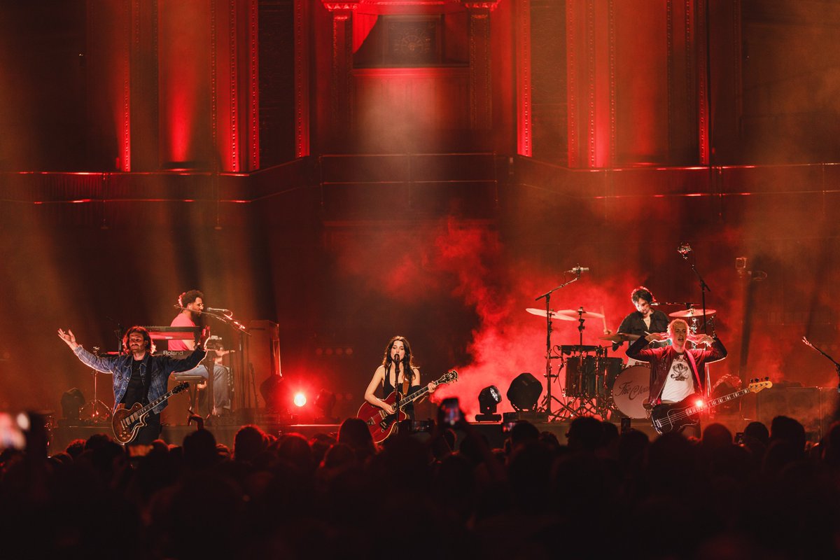 Teenage Cancer Trust tweet media