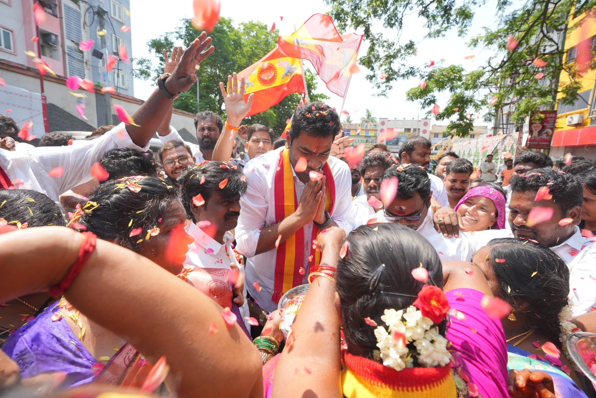 Aadhav Arjuna tweet media