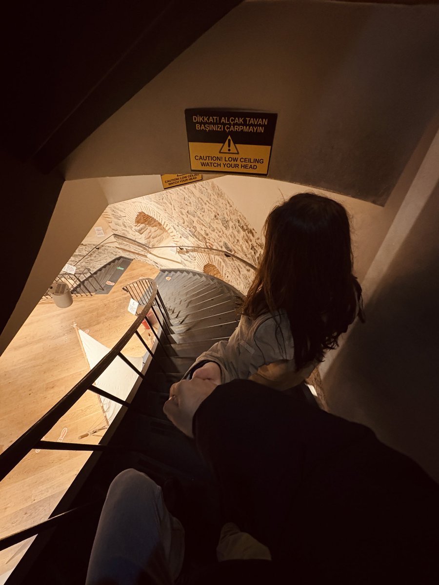 Galata’ya da çıktık artık evlilik kesinleşti 😛♥️