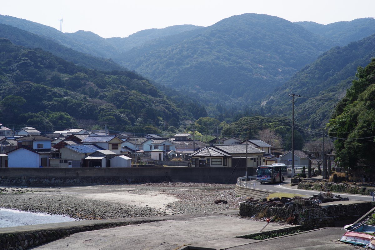 じゃん tweet media