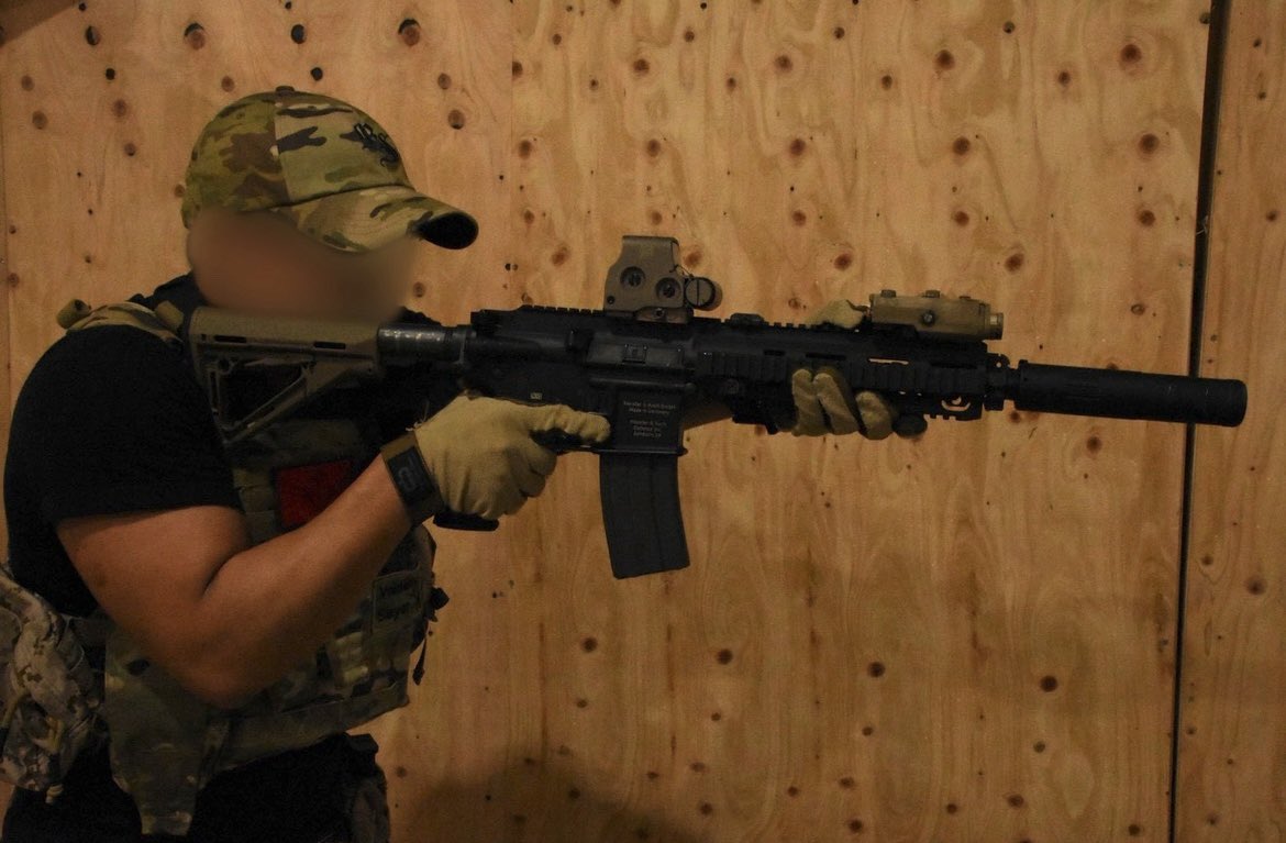 怖梨神 tweet media