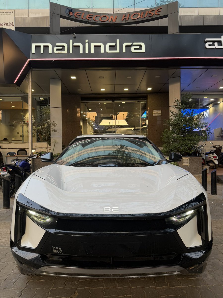 Rajath DM 😎 tweet media