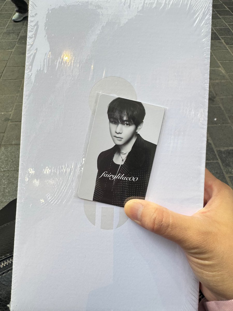 haein🧚🏻‍♀️ ROSE 🥀 BARRICADE BTS CONCERT tweet media