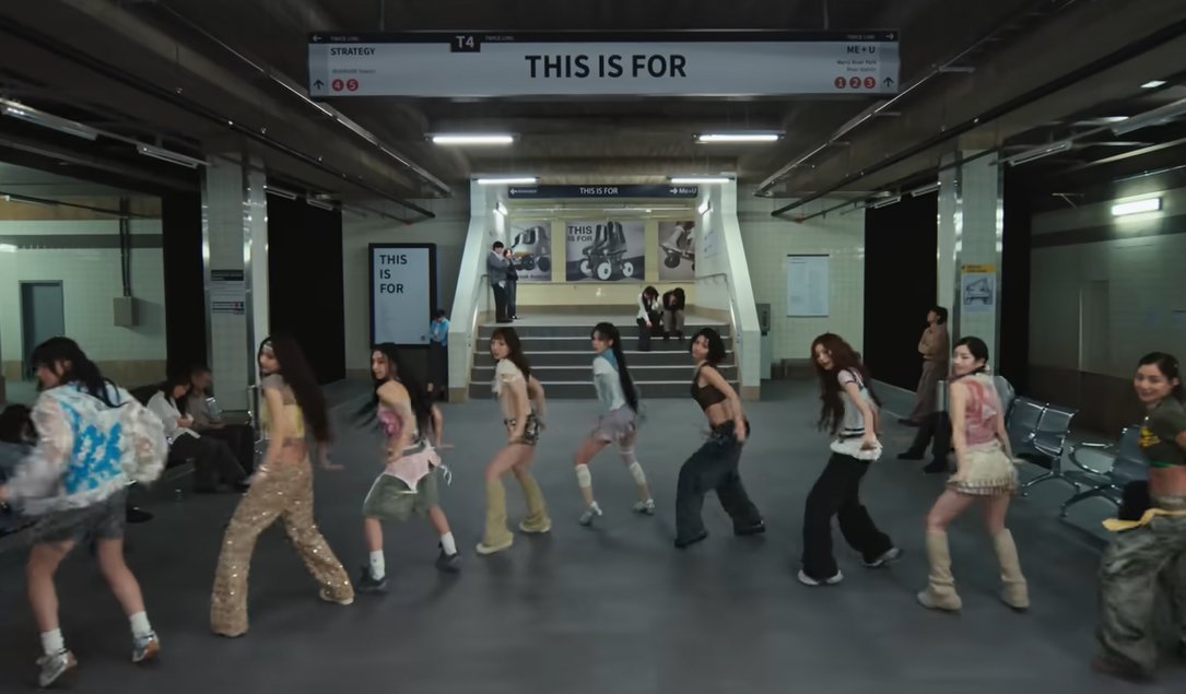 🎭 rdcb love me enthusiast 🦕🏧 tweet media