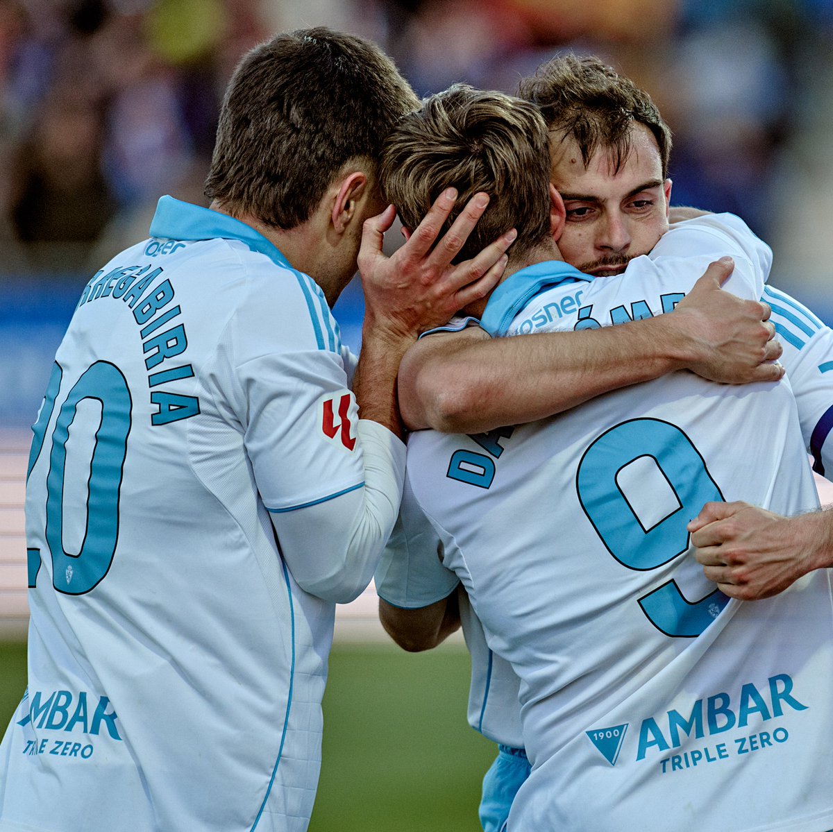 RealZaragoza's tweet photo. 🗞️ Triunfo, confianza y ambición 🎥 

👇👇👇