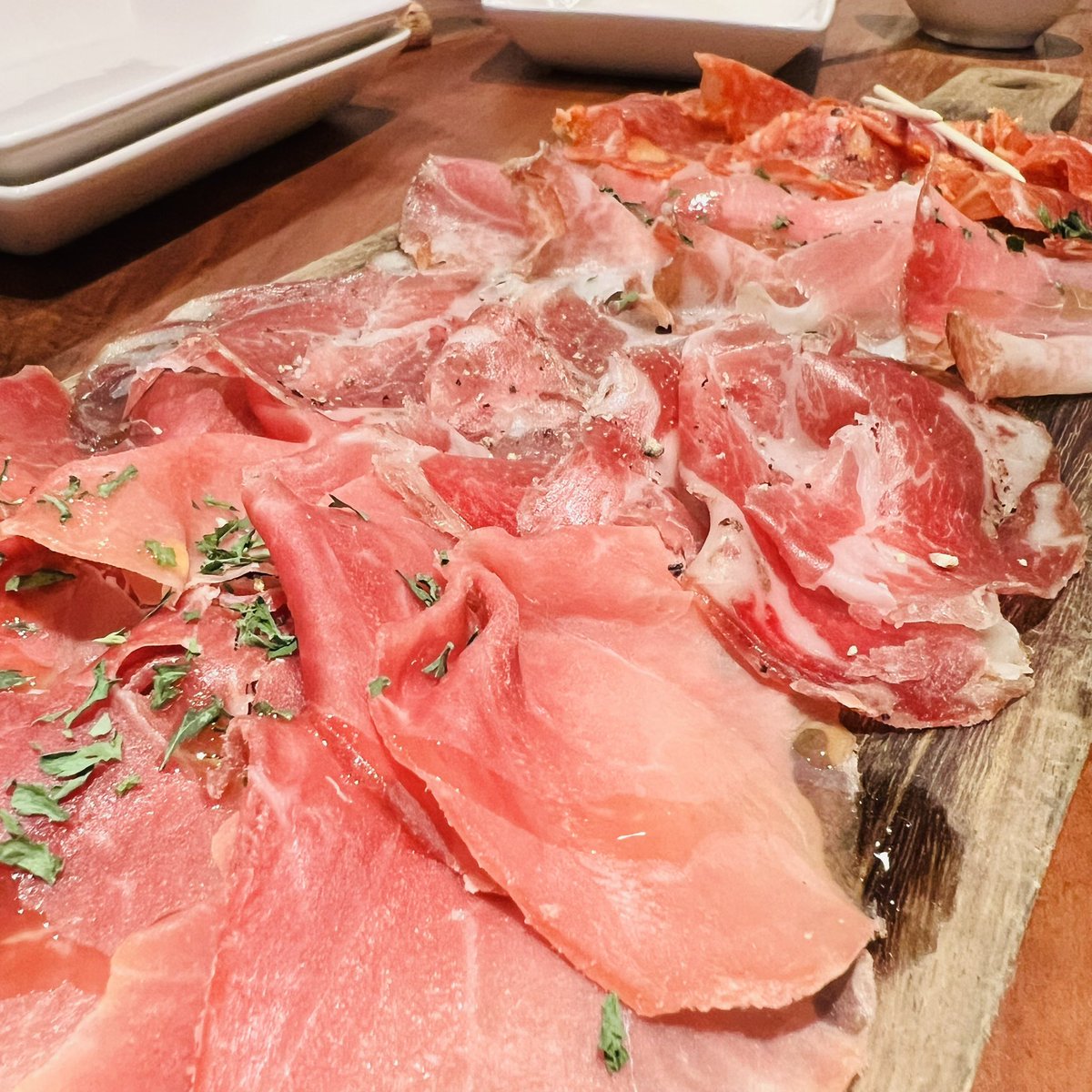 Bact / Okawa tweet media