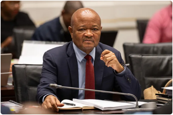 Lorraine 🇿🇦 tweet media