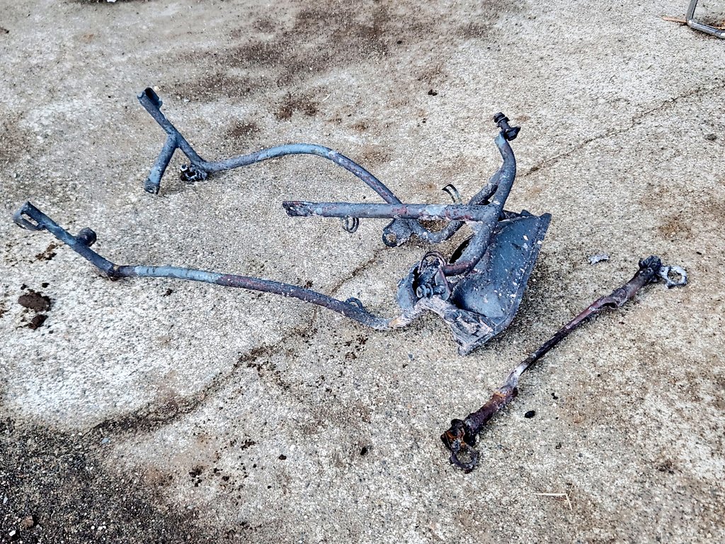 kobataku tweet media