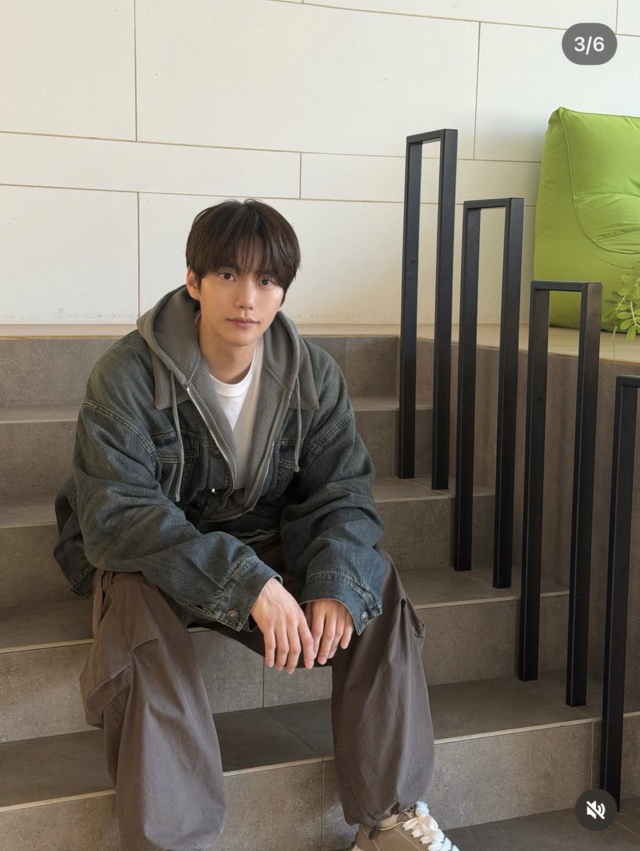hyungyuESTJ's tweet photo. Jung Hyungyu updates!!
He looks more handsome as usual, so happy he starts to frequently update 🫶🏻
🔗: https://t.co/Nbc5HVgEKf
#JungHyungyu #Hyungyu #TheDevilsPlan2 #TransitLove2 https://t.co/1pz1iD6LZP