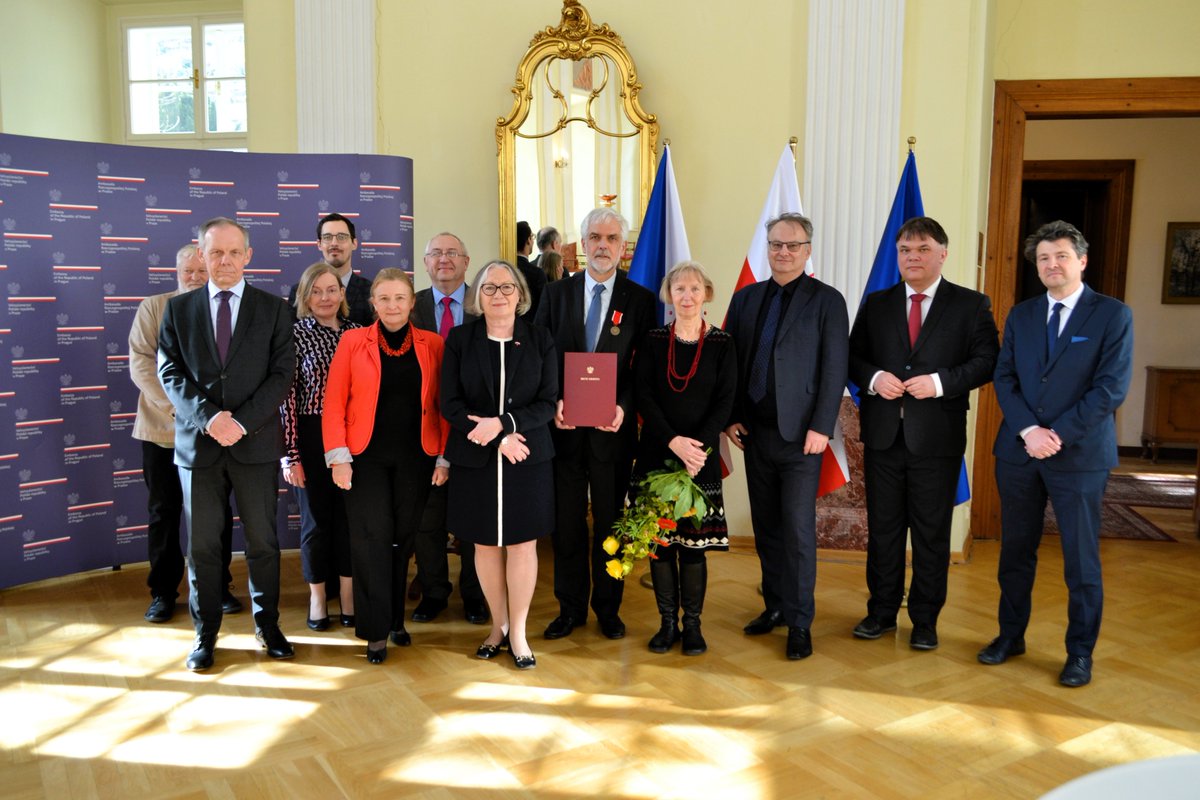 PLinCzechia tweet media