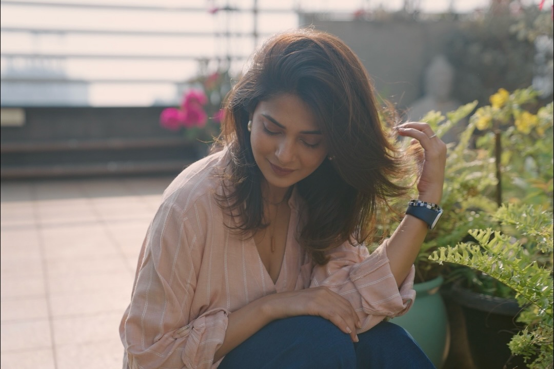 CelebsLine tweet media