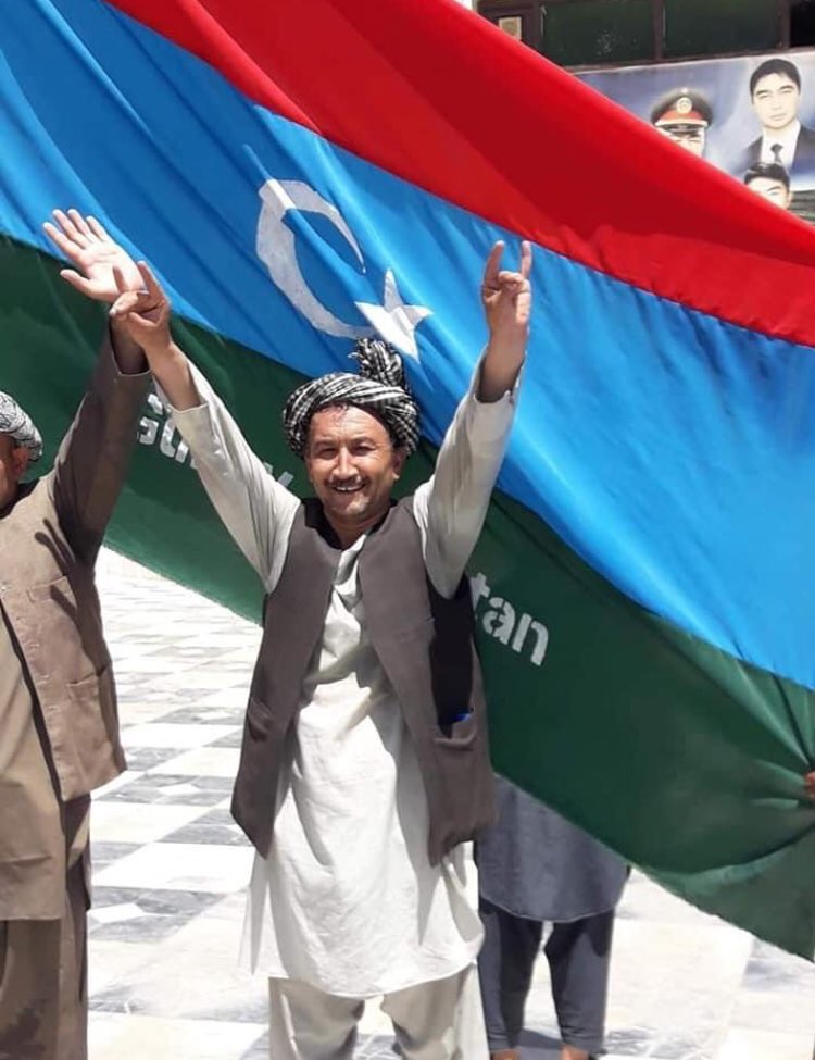 Güney Türkistan Can’dır.

#GüneyTürkistan 
#Türkistan 
#TürkSoylu
#Özbek
#Türkmen 
#Hazara