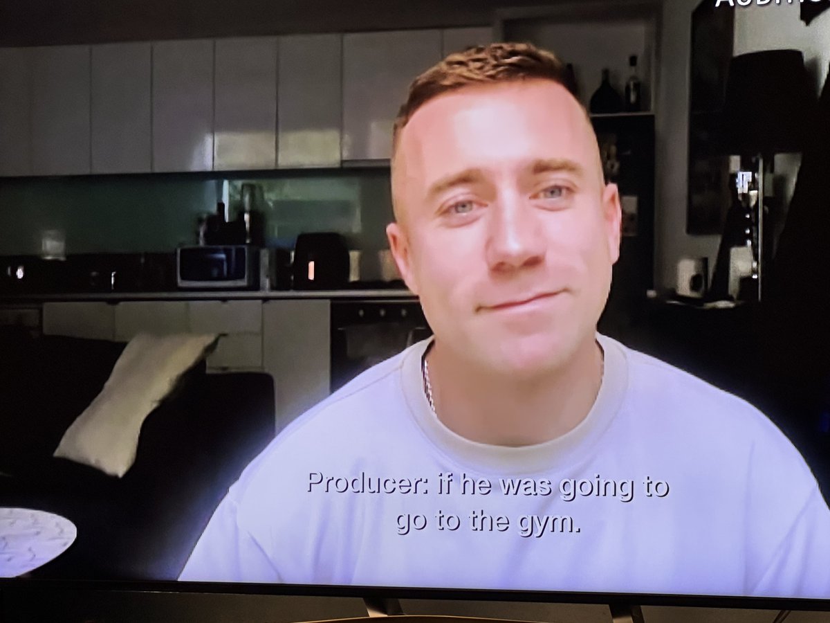 Steph the sarcastic sequin tweet media