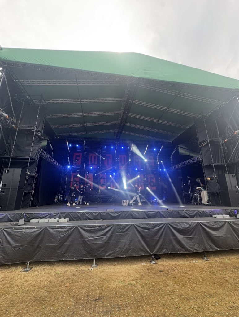 しょうたろ tweet media