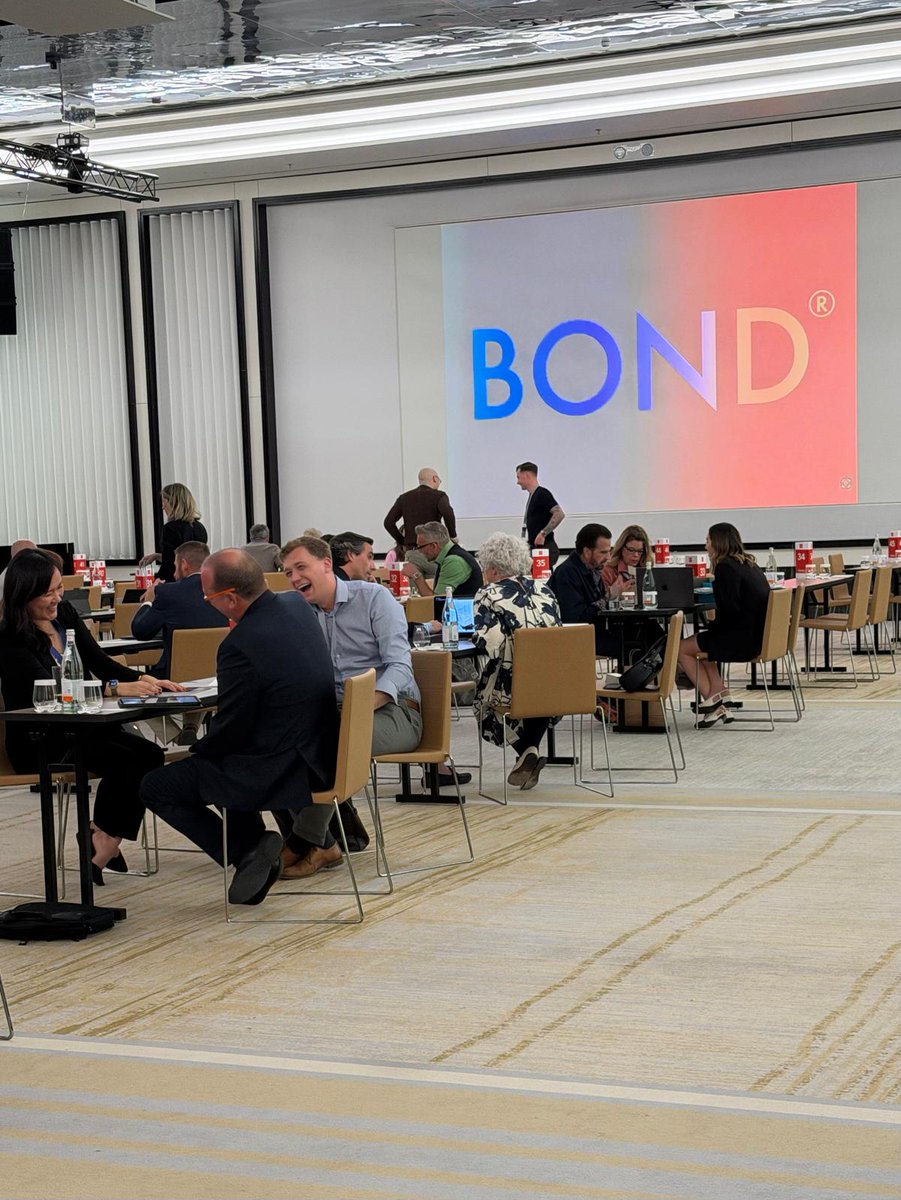 Haddonstone tweet media