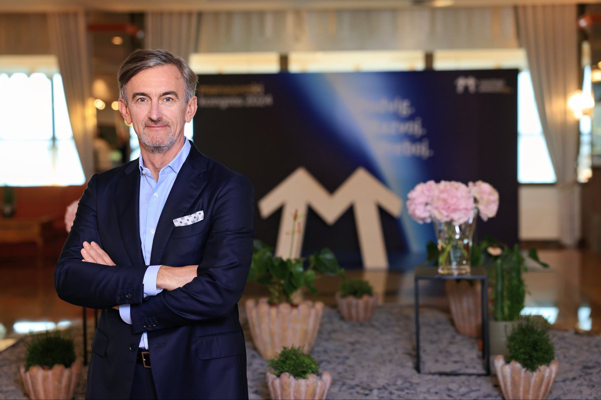 ZdrManager's tweet photo. Marko Lukić je novi predsednik Združenja Manager

https://t.co/zWpG2jg9VF https://t.co/S7vZtd2Svp