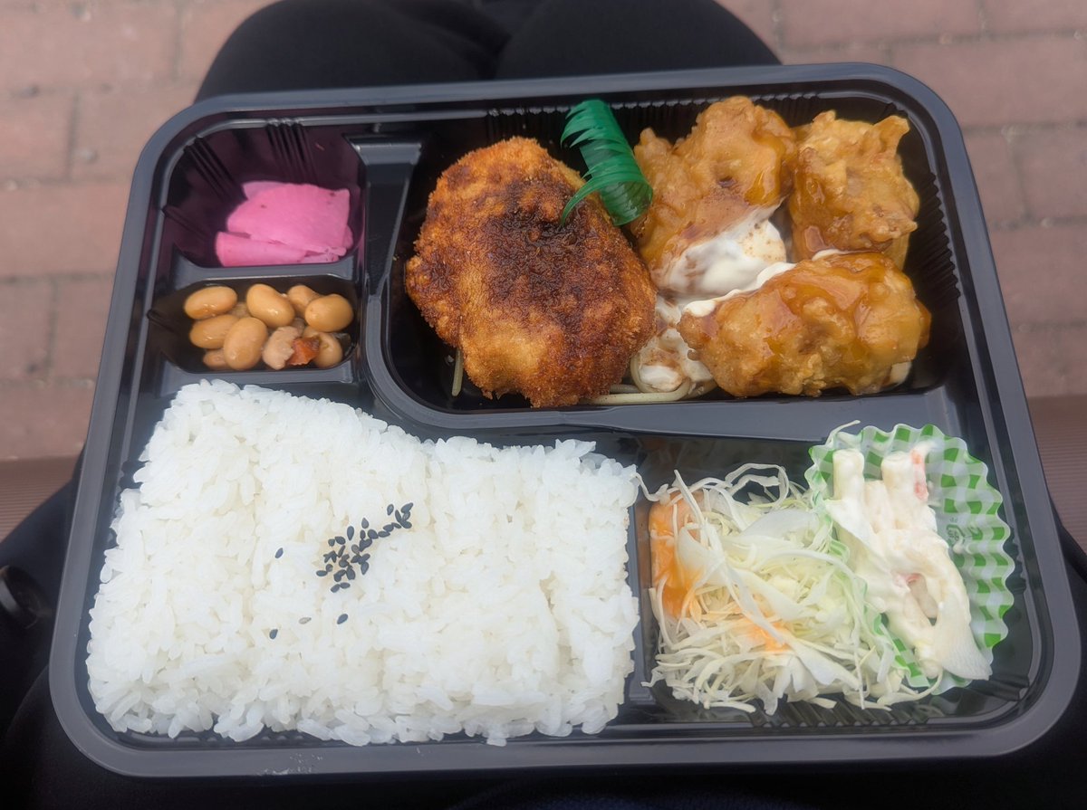 ?ふがしさんも チンして食べたらええわと思って 2つ買っといた 