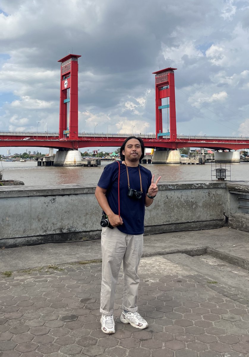 Karafuru tweet media