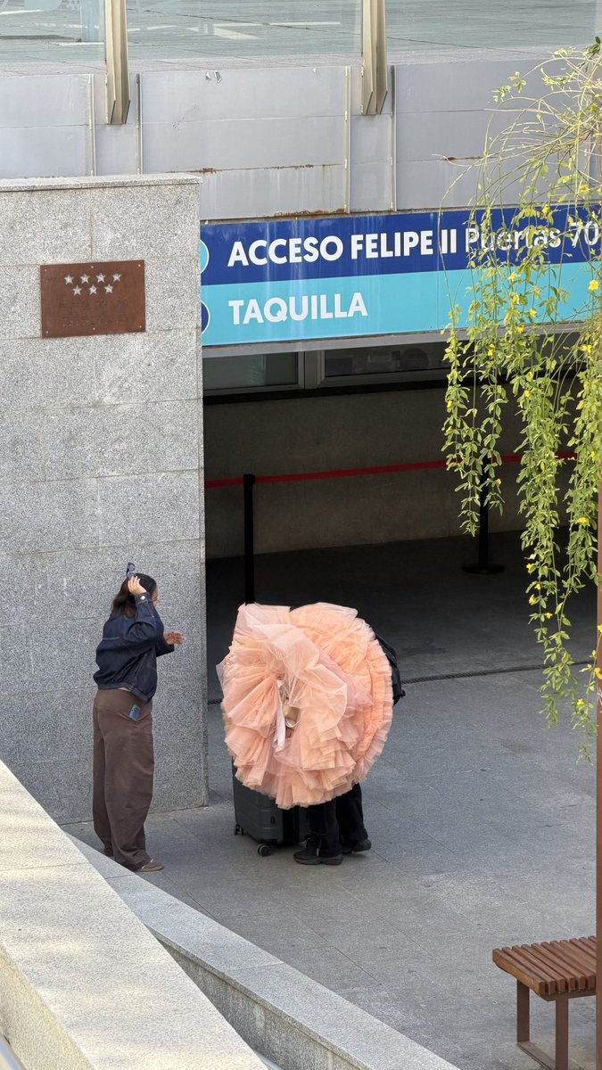 ROSALÍA GLOBAL tweet media