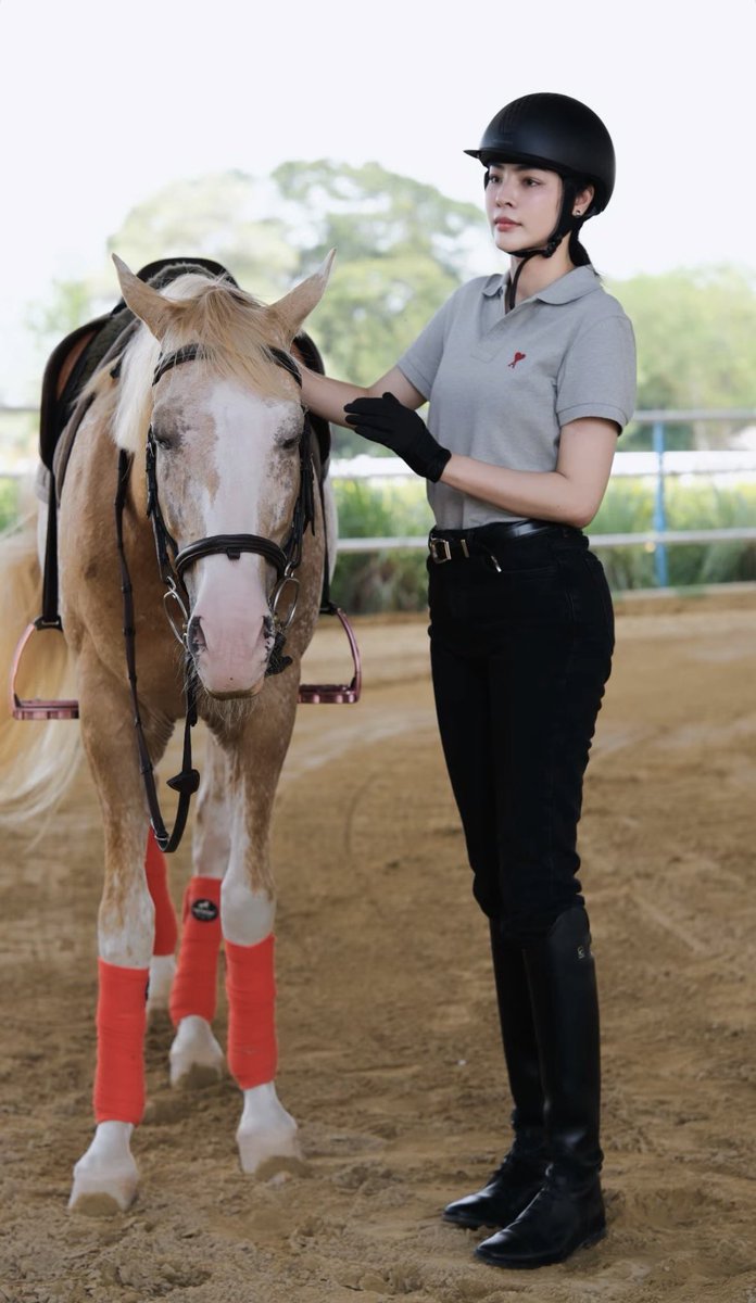 Powdery 🏹🌻🍑 tweet media