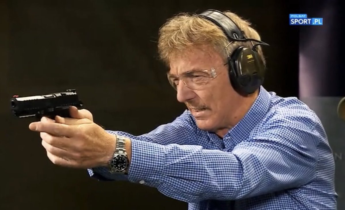 Kaligula tweet media