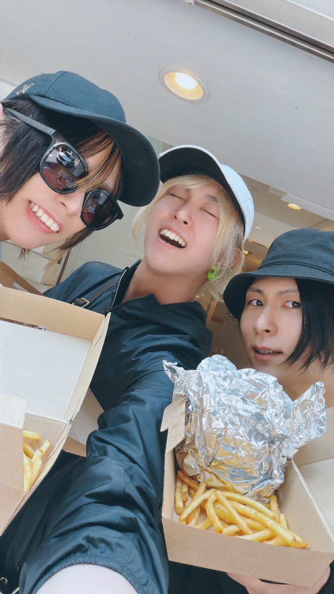 尚虎 (Takatora) YFCz tweet media