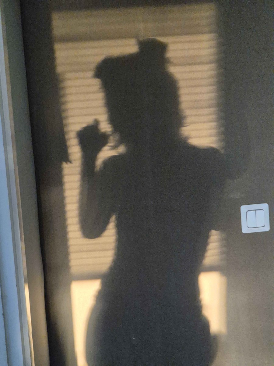 stray mimi !! tweet media