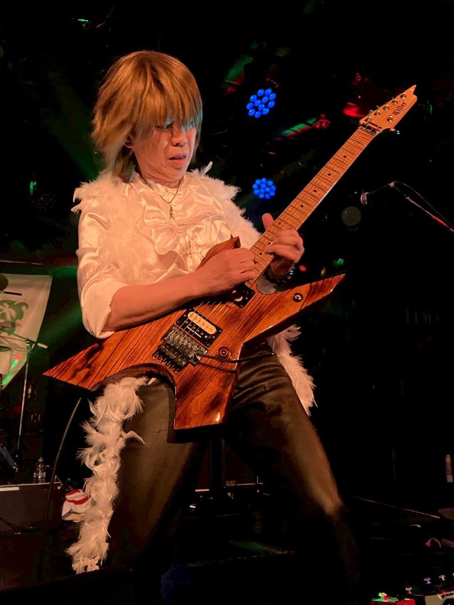 辰口利彦〜EPITAPH 新Tシャツ販売中 & がんばれ横浜FC tweet media