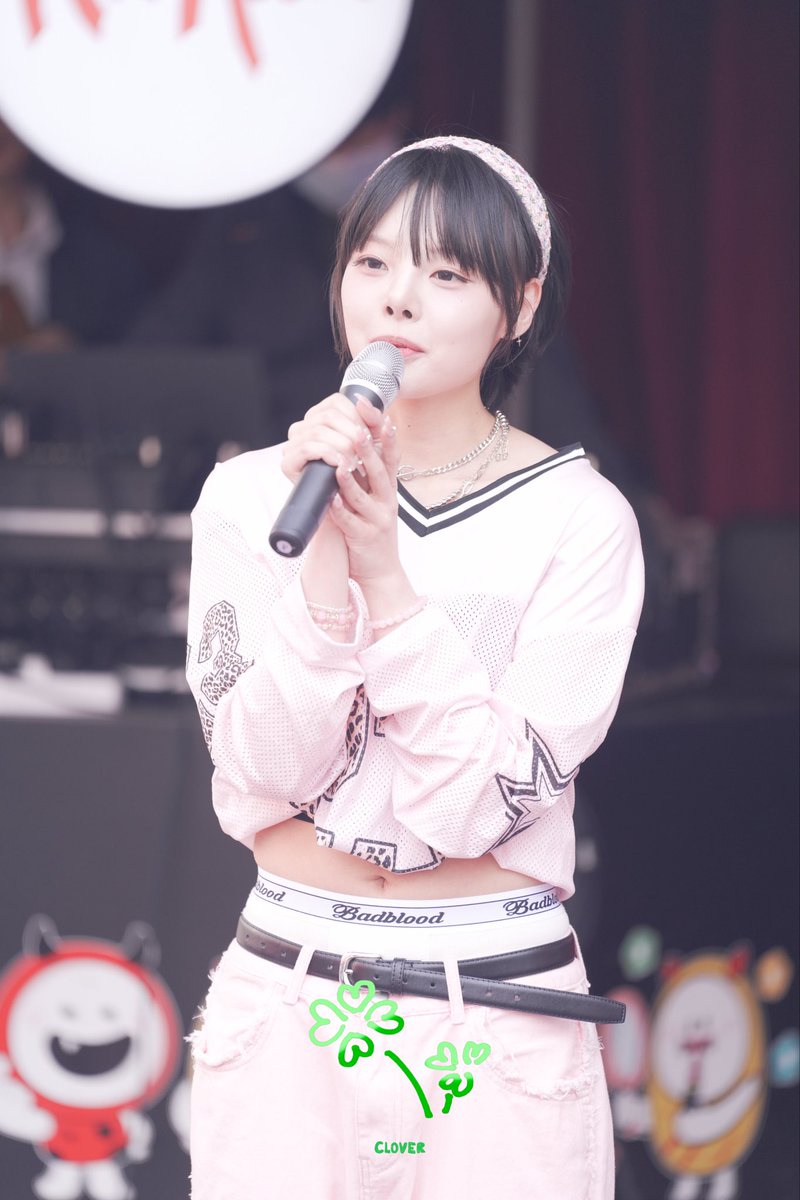 Clover_XiaoX's tweet photo. 260329 홍대 RED ROAD K-POP FESTIVAL

#나빌레라 #NAVILLERA
#SAYA #사야 https://t.co/kq8lqVVtB5