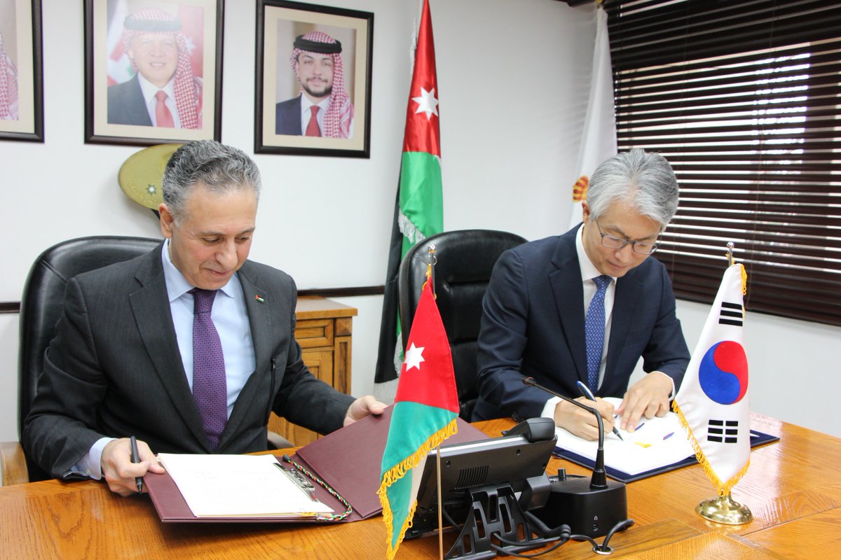 وزارة الصناعة والتجارة والتموين tweet media