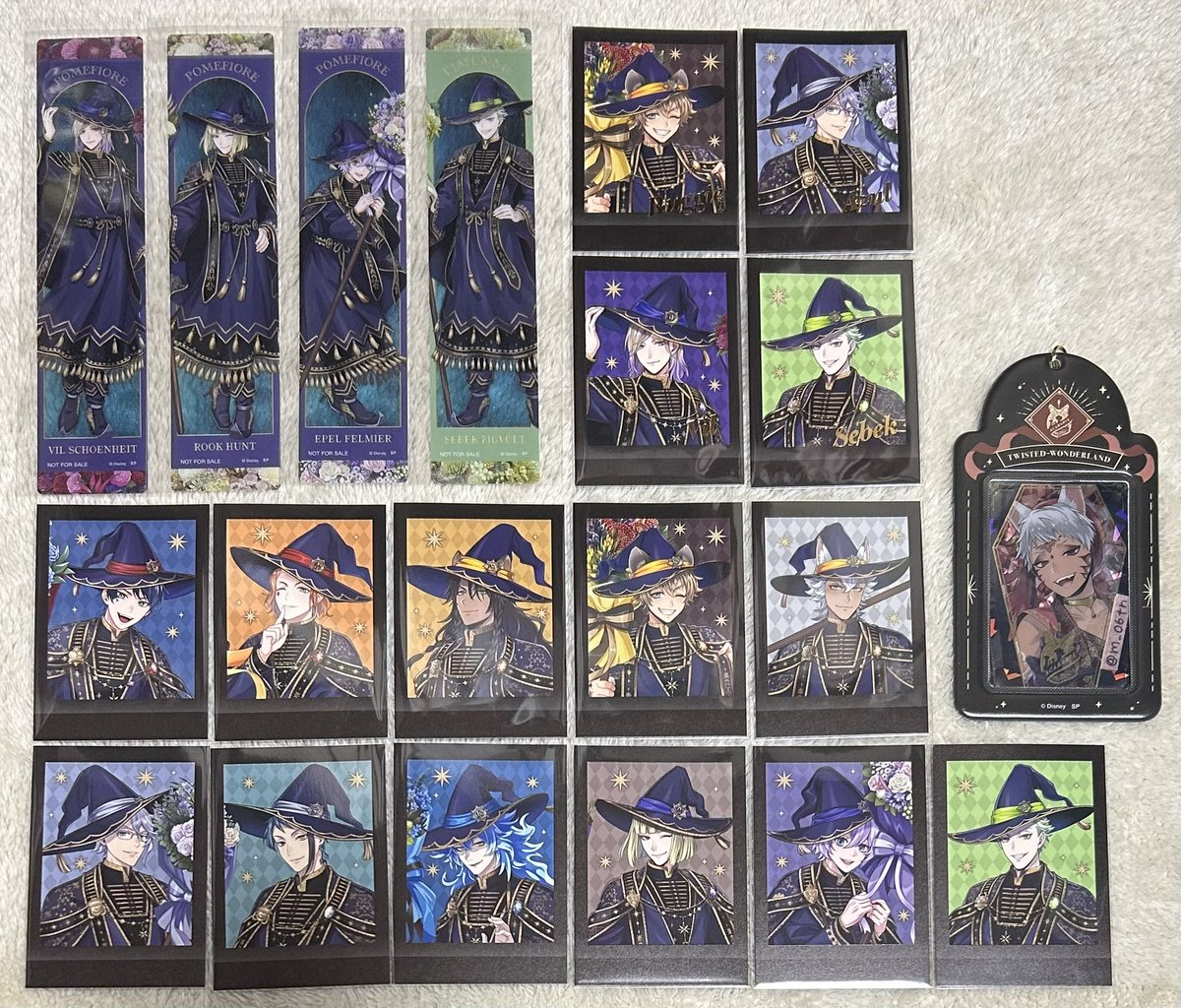 みつな tweet media