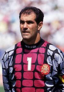 Javier París tweet media