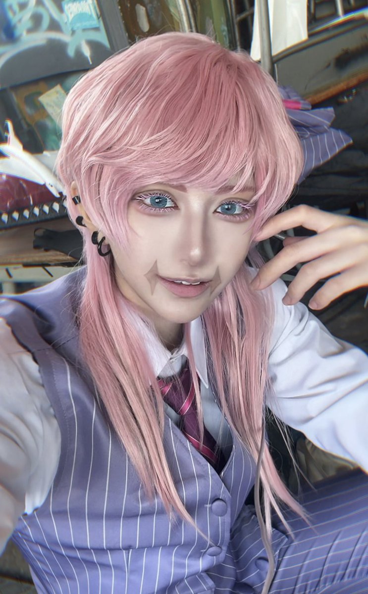 りるあ tweet media