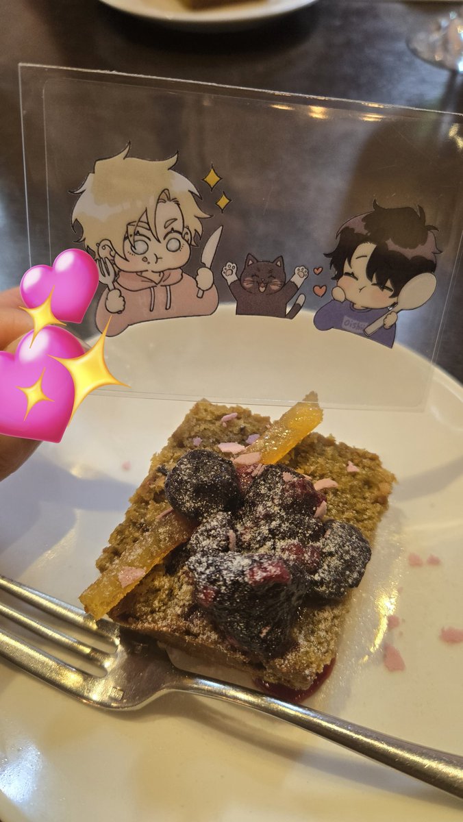 今日のランチ☀️🍴
カレイのグリルw
ヤッバイ真っ黒で
全然美味しそうじゃないw
撮ってる時からそうは思ってたw
でもでも、すっごい美味しくて
お腹いっぱいになったよ。
サクラのケーキも美味しかった🌸

#螺子じじ 先生
#甘噛みと白昼夢