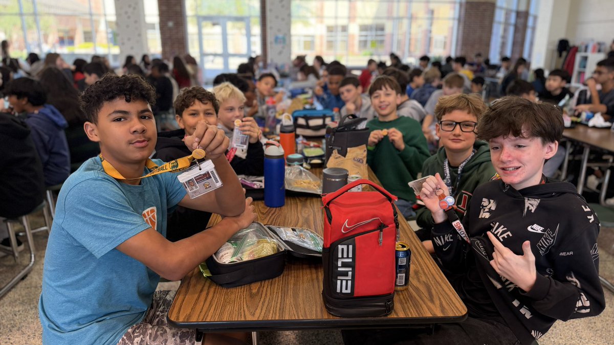 Sartartia Middle School tweet media