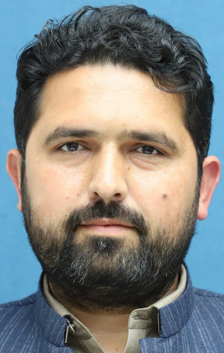 باغی tweet media