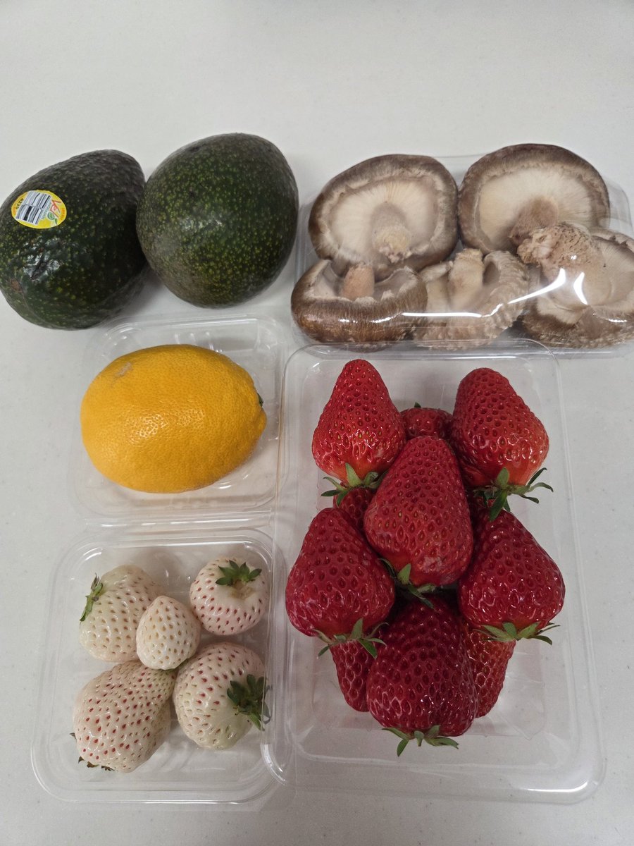 Mari 50s tweet media