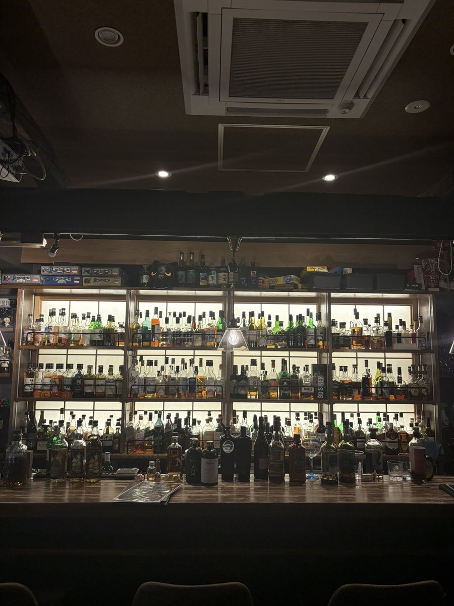 WHISKYPUBNOIR tweet media