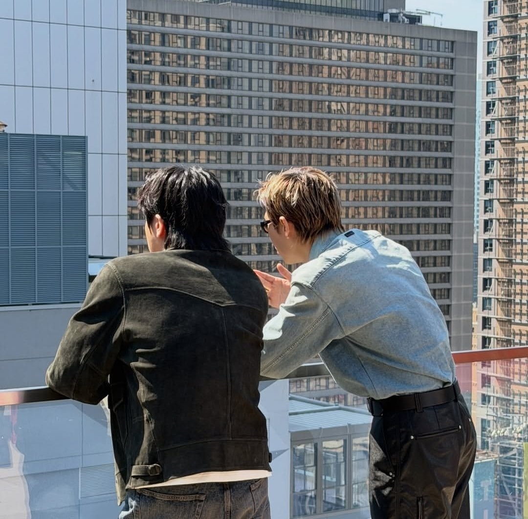 Gisel⁷ tweet media