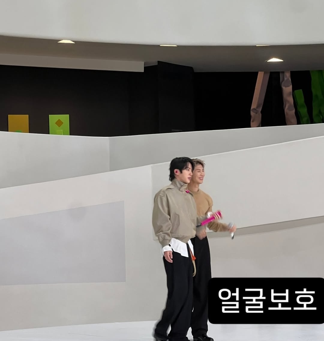 Gisel⁷ tweet media