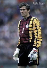 Javier París tweet media