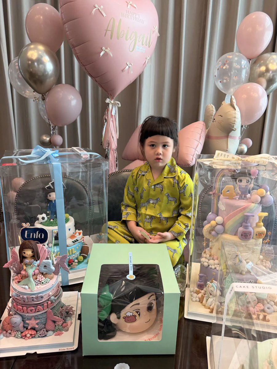 ` 마 크 잭 슨 . tweet media