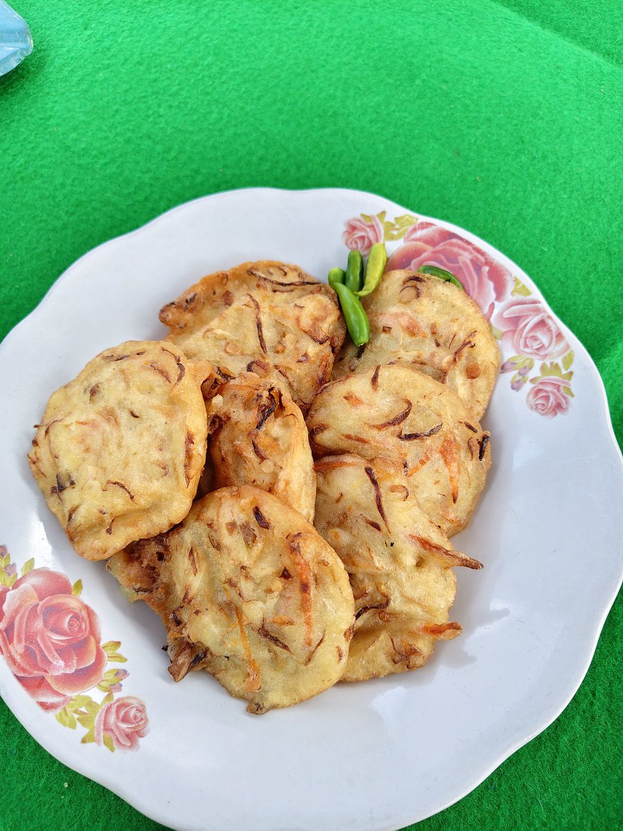 hariadiwisnu tweet media