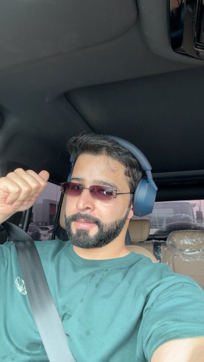 like🤍 tweet media