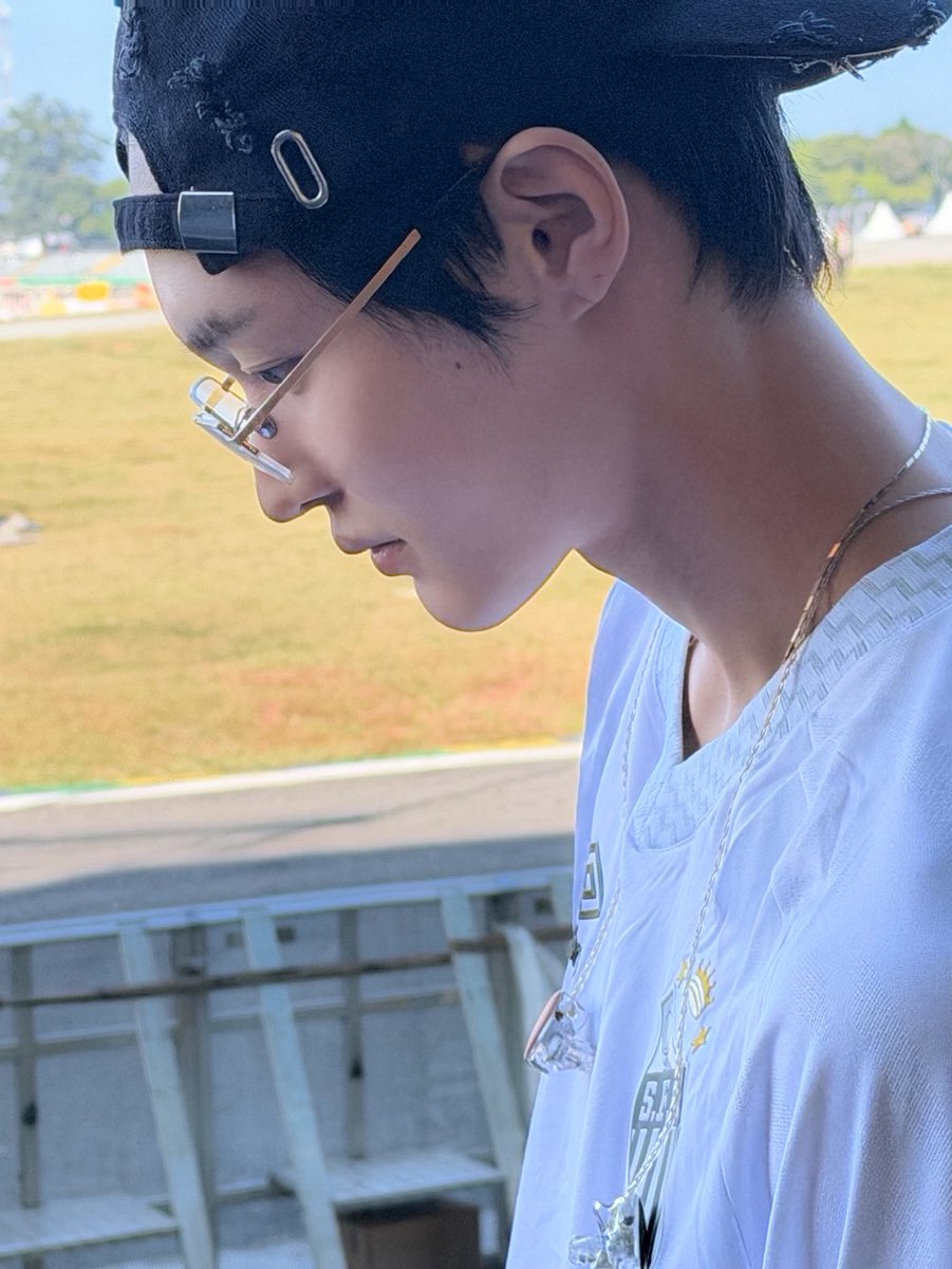 𝗯𝟭𝗮𝗰𝗸 tweet media